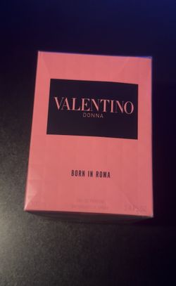 Valentino Donna Born In Roma 3.4 FL OZ