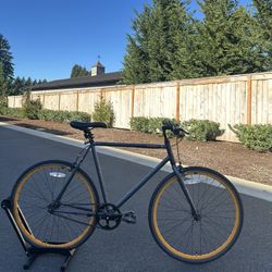 Critical Cycles Harper Bike – Single-Speed / Fixed-Gear – 57cm Frame Bicycle Road Urban Commuter