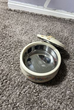 Hot pot / tortillas warmer