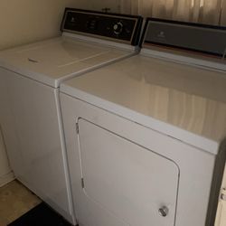 Used Maytag Washer & Dryer
