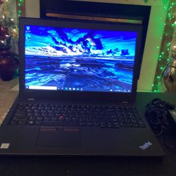 ThinkPad T560 Signature Edition Laptop + Charger. Very nice condition. Read Posting!