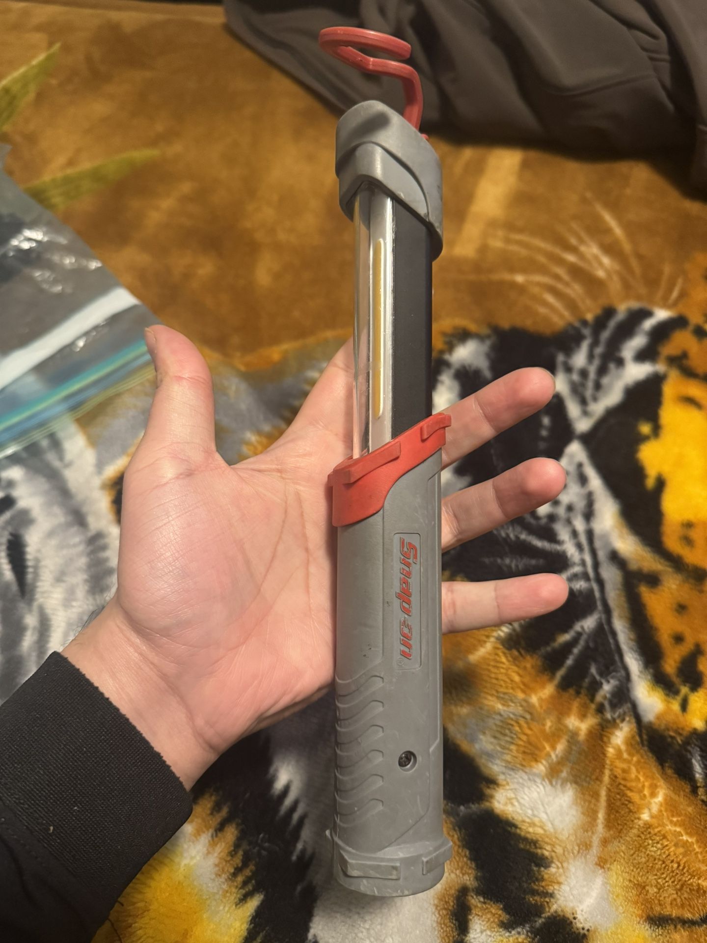 Snap-On ECFBAR300TRU rechargeable!