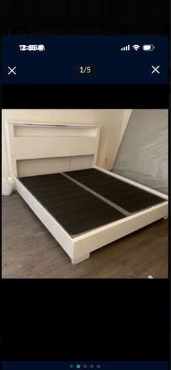 Furniture of America Gloss White King Size Bed Frame with Lighting Headboard and Box Spring