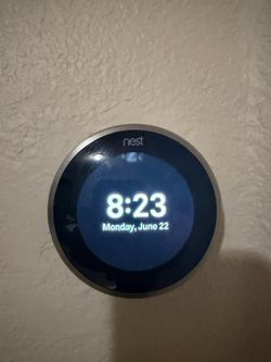 Nest thermostat like new
