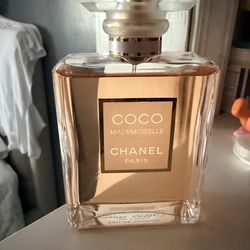 Coco Chanel mademoiselle