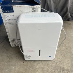 Dehumidifier 