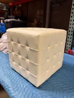 White ottoman