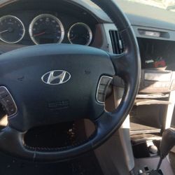 Hyundai door Hando and ignition