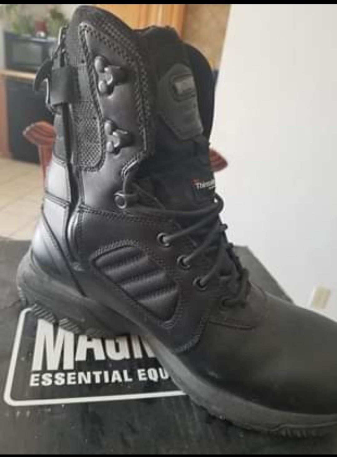Magnum men's combat boots
