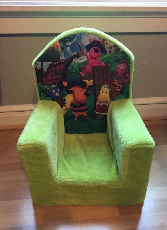 Backyardigans Kids foam chair
