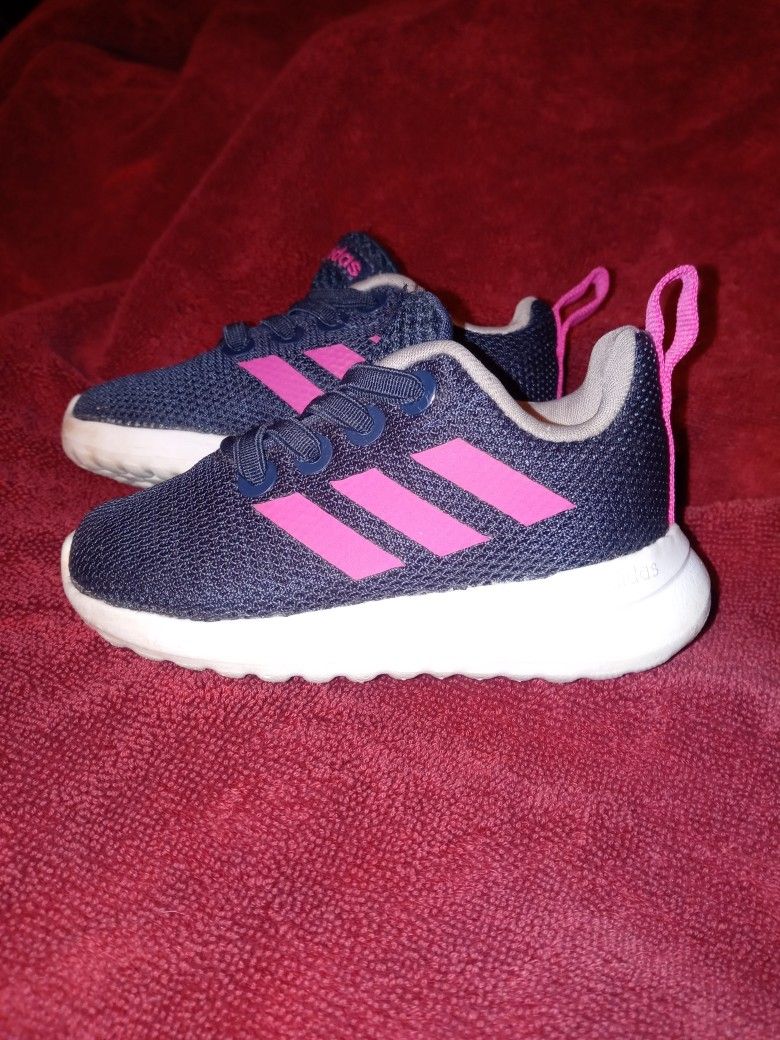 Girl's Adidas