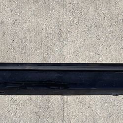 2018 2019 2020 2021 2022 2023 CHEVROLET TRAVERSE RIGHT PASSENGER SIDE ROCKER PANEL MOLDING