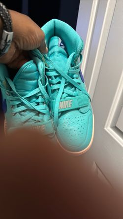 Air Jordan Swoosh