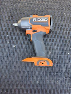 18 volt impact wrench 1/2 650 ft tool only