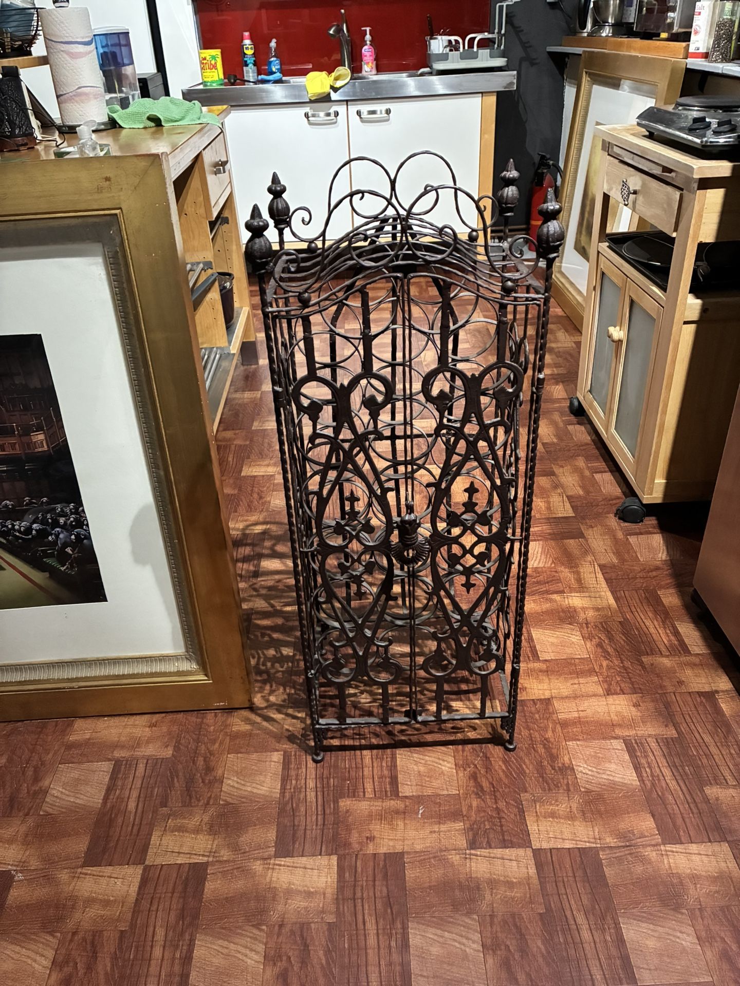 Wrought Iron Wine Rack (20 Bottles)