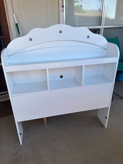 Twin headboard