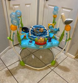 Bright Starts Finding Nemo Activity Jumper