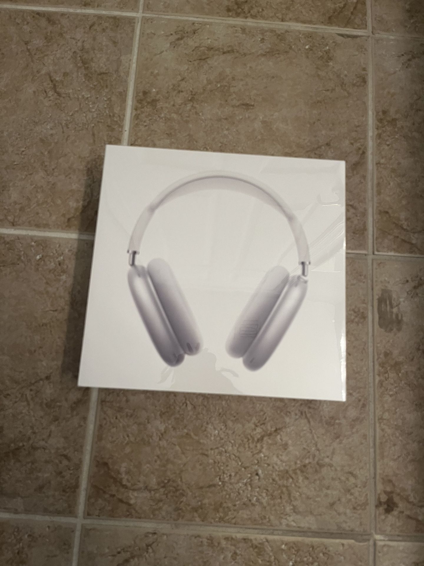 AirPod Apple Maxes Metal Silver Bluetooth Headphones READ DESCRIPTION