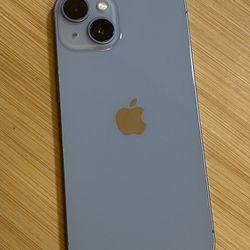 iPhone 14 128 GB Fully Unlocked 