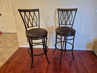 Bar stools 2.