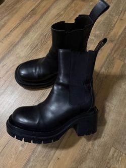 Bottega Veneta lug sole chelsea boot