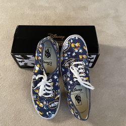 Donald Duck Canvas Sneakers