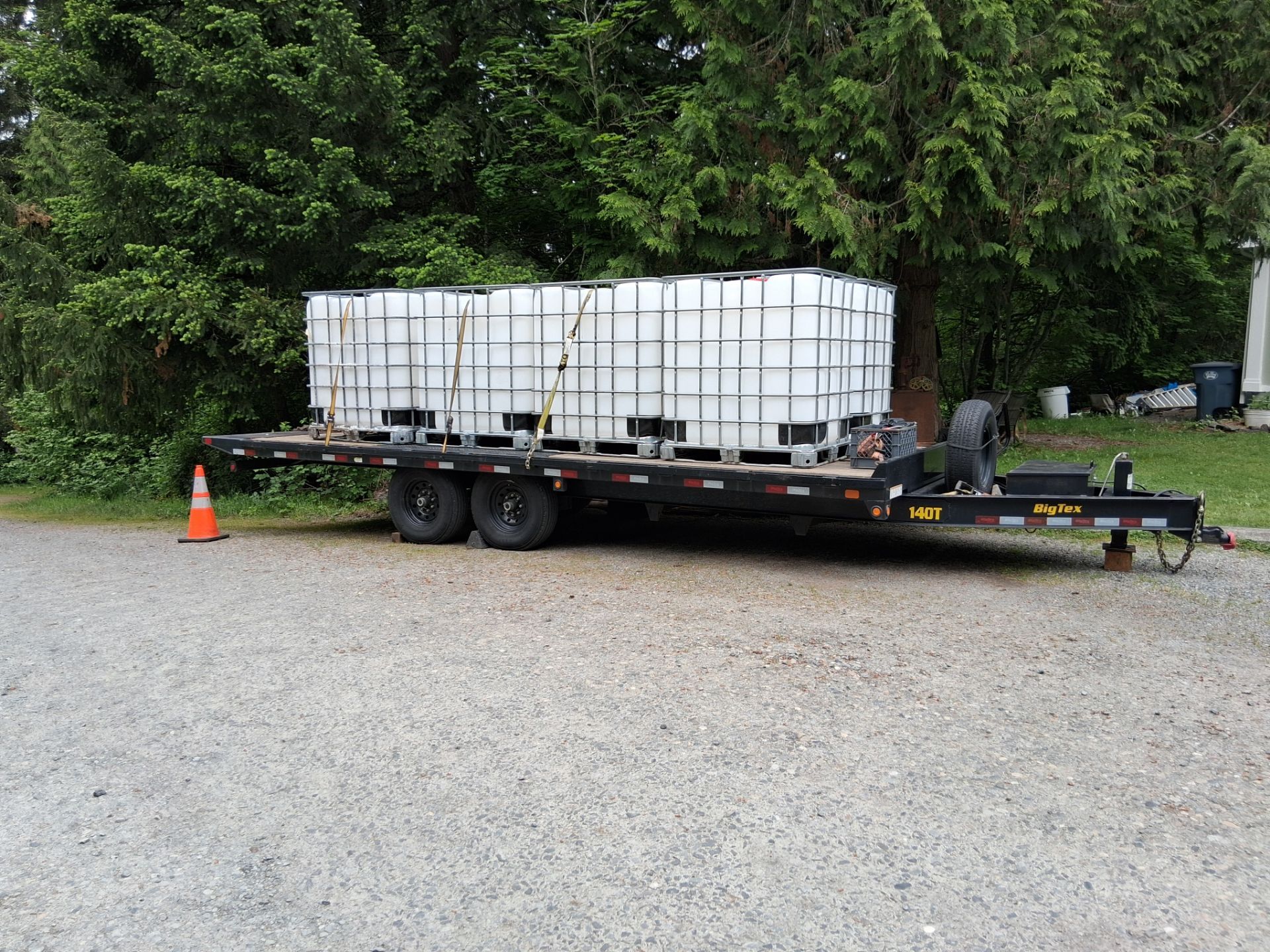 330gal IBC tanks