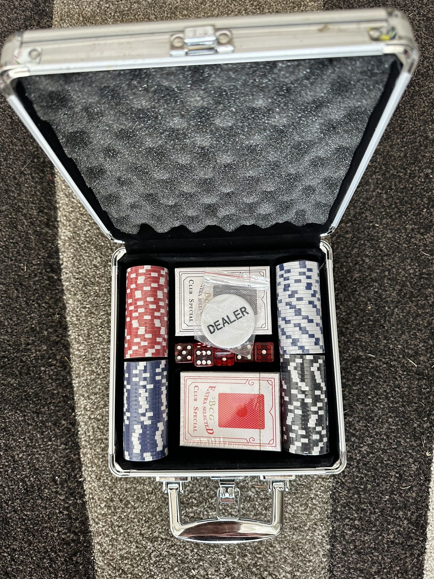 Portable Poker Set