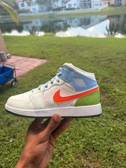 $100