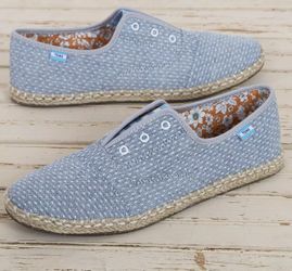 Toms Palmera Chambray Dot Slip On 7