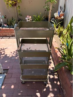 Rolling cart food utility