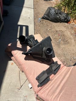Bmw E90 Stock Air box