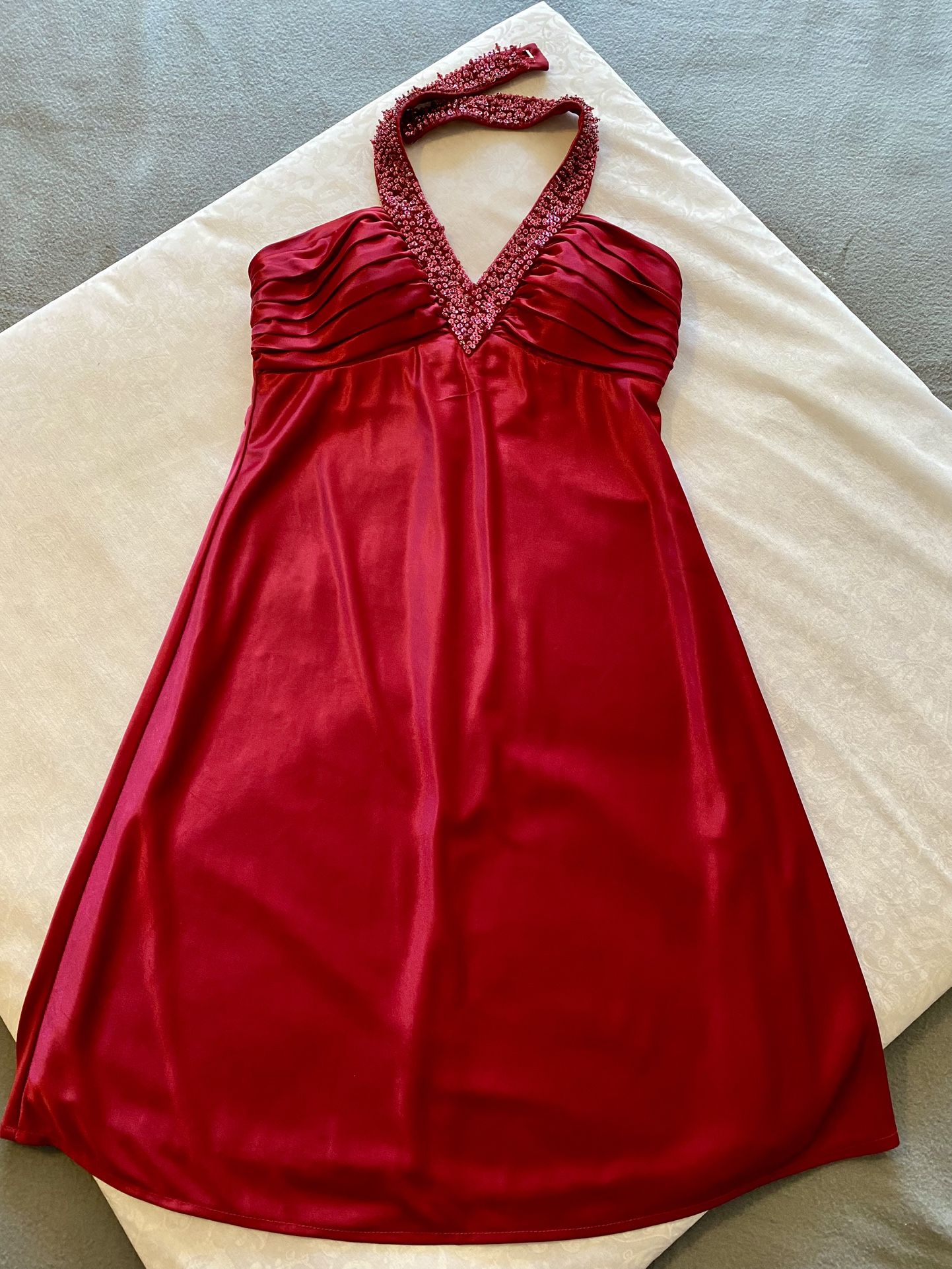 Red Dress XS Sequined V-neck 