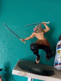 Anime statues