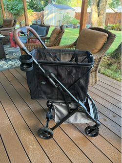 Brand New Strolee Shopping Cart. Retails for $149