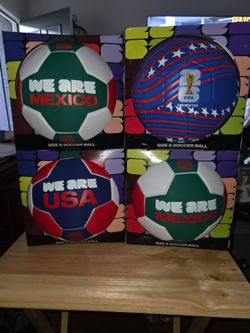 FIFA World Cup 26 Size 5 Soccer Balls. $25 cada una / $25 each. I'm in El Segundo