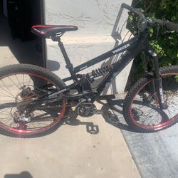Full Suspension Mountain Bike 