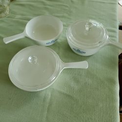 Corning Ware Blue Cornflower 6 In. Skillet, 1 Pint Sauce Pan, 1 1/2 Pint Sauceoan, And 2 Lids. 