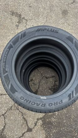 Brand New Set of 4 Aplus 215/55R17 Tires