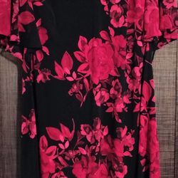 Connected Apparel Size 12 Women Black Red Floral