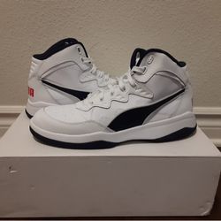 Puma Men's Size 10.5 / Women's Size 12