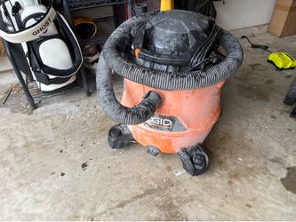 RIDGID 12 Gallon Wet/Dry Shop Vac - Heavy Duty - Works Great!