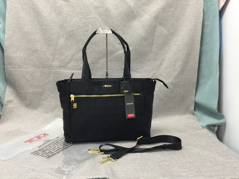 TUMI Voyageur Sidney Nylon Business Tote/Laptop bag