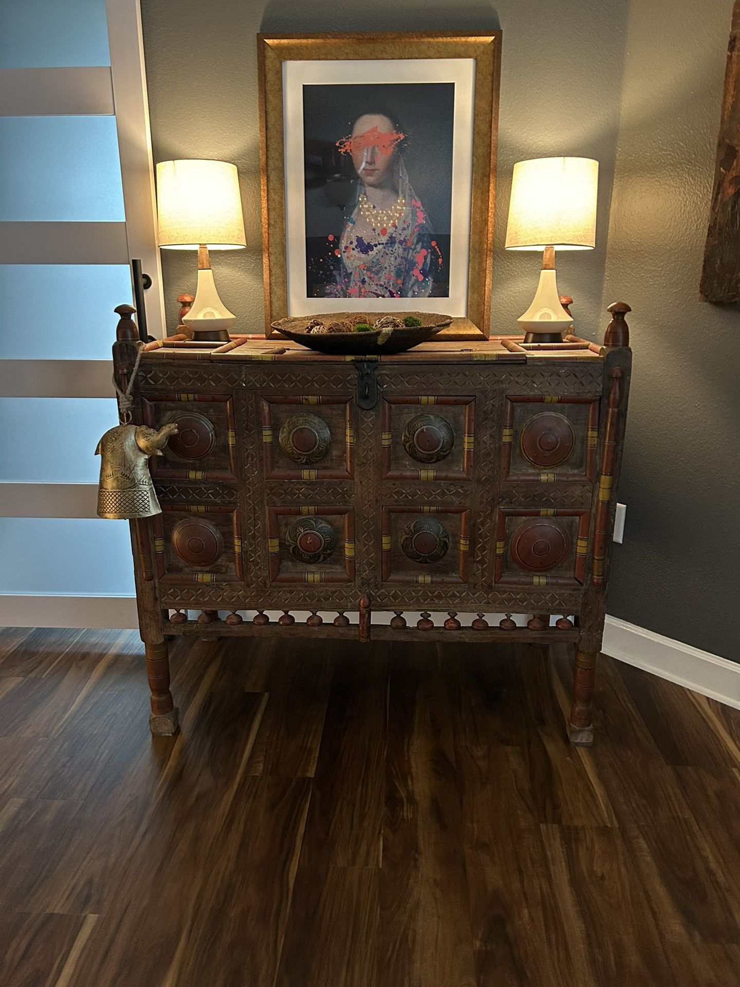 Beautiful Dowry Chest – Old
