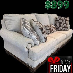 Harleson Wheat Sofa