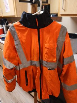 M-SAFE HIGH VISIBILITY MAJECTIC JACKET (XL)
