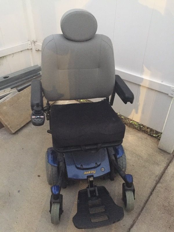 Jazzy Chair like new