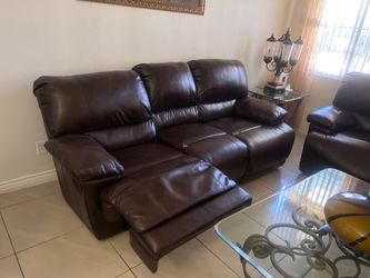 Free couch set