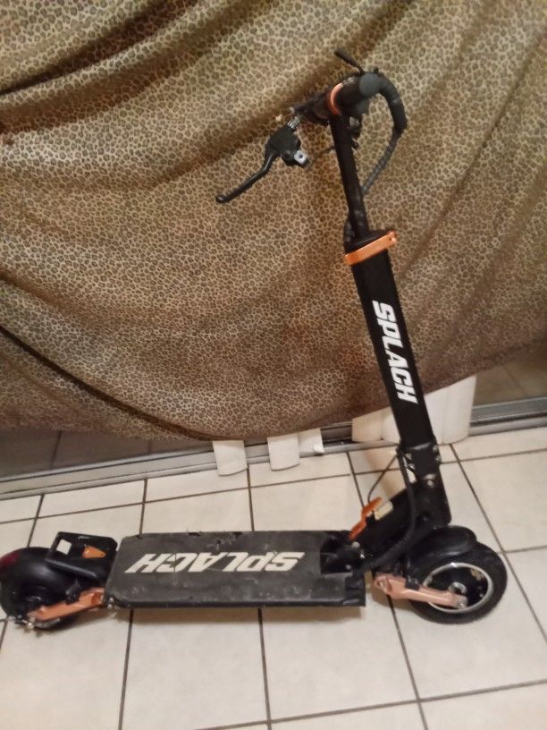 FAST TURBO ELITE ELECTRIC SPLACH SCOOTER 