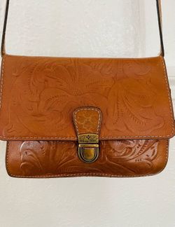 Patrisha Nash Crossbody Leather Purse